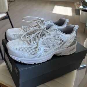 New Balance 530 in white/silver - brand new!